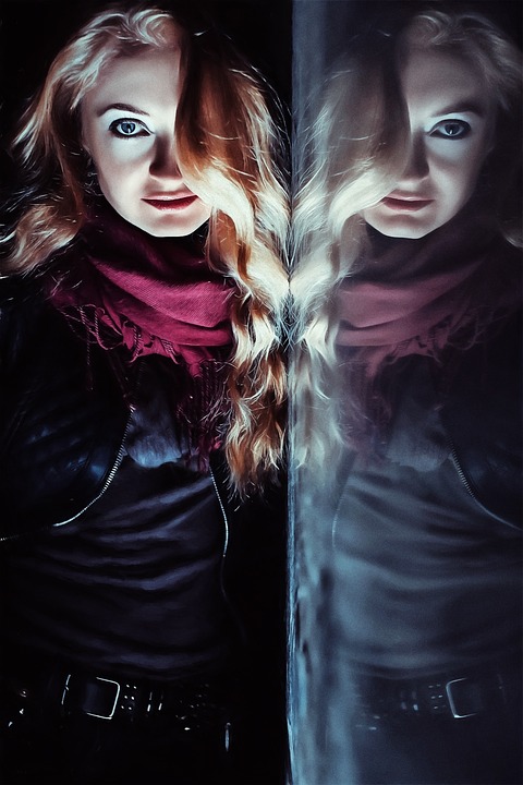 mirror-1417264_960_720